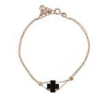 Pulsera cruz negra