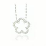 Gargantilla flor blanca