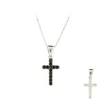 Gargantilla cruz blanca y negra